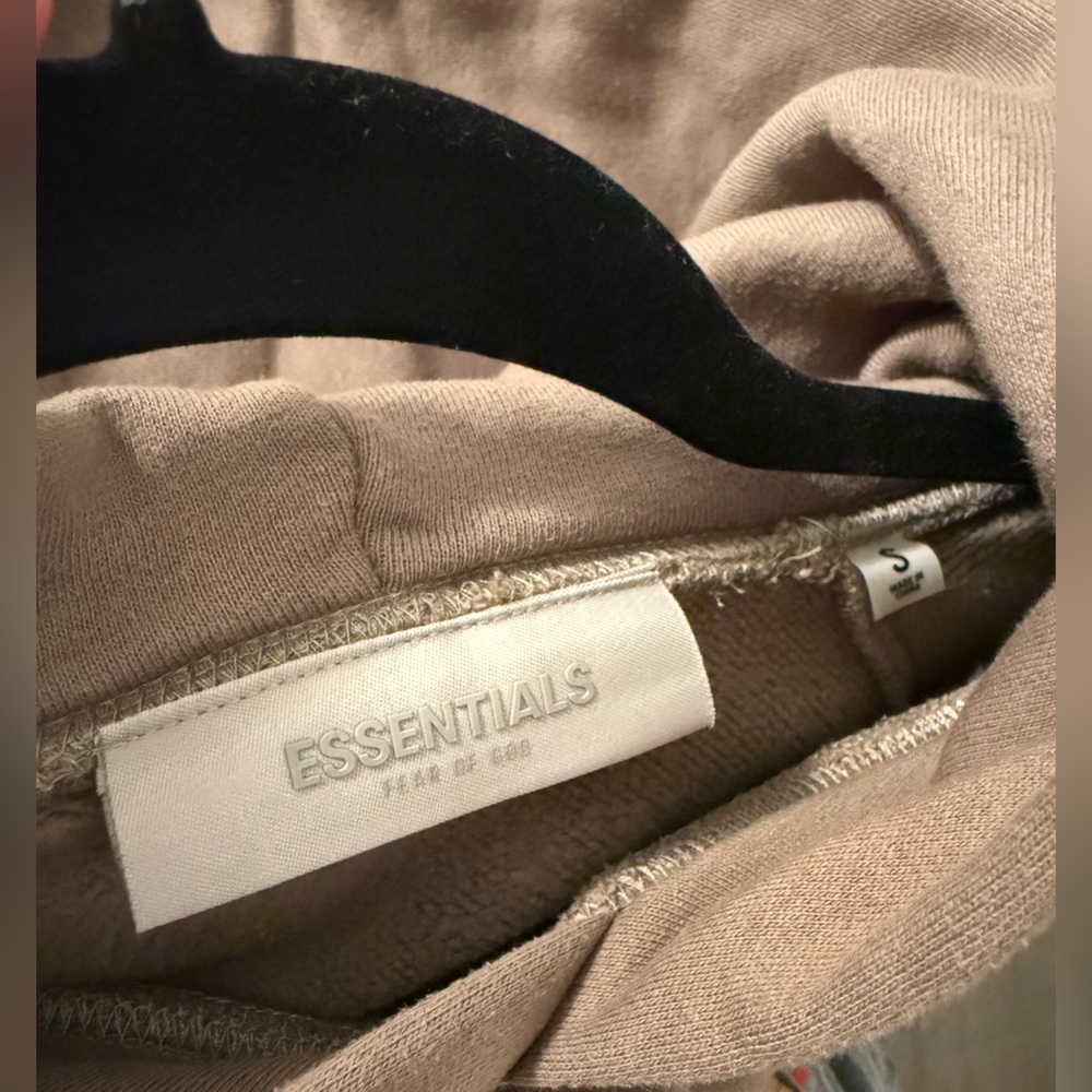 Essentials Fear of God Hoodie - Picture 7 of 9